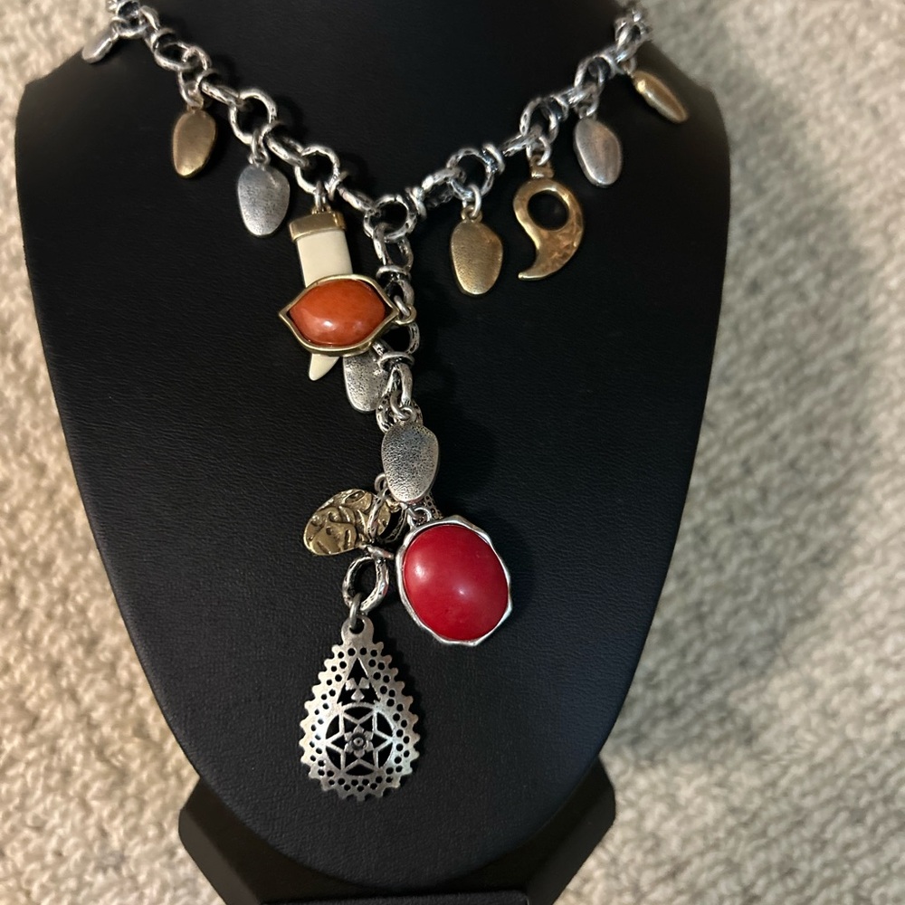 Lucky Brand Safari giraffe, tusk, and red and orange stone charms necklace 22”
